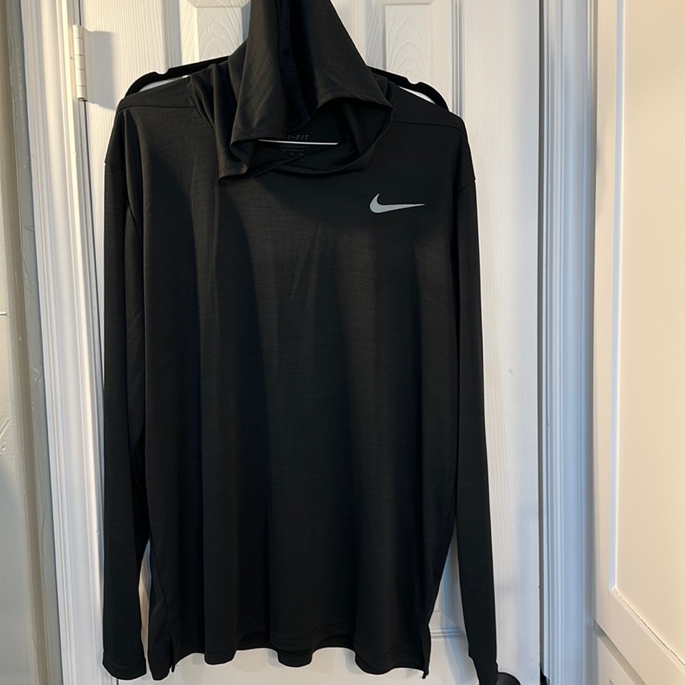 Nike Dri-Fit Black Long Sleeve with hoodie NWT